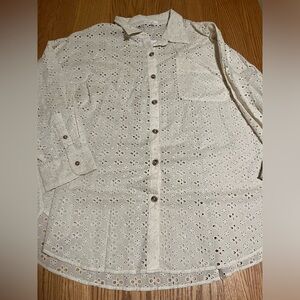 NWT Maurices Plus Size 2XL Shirt Jacket Cream Eyelet Long Sleeves Shacket